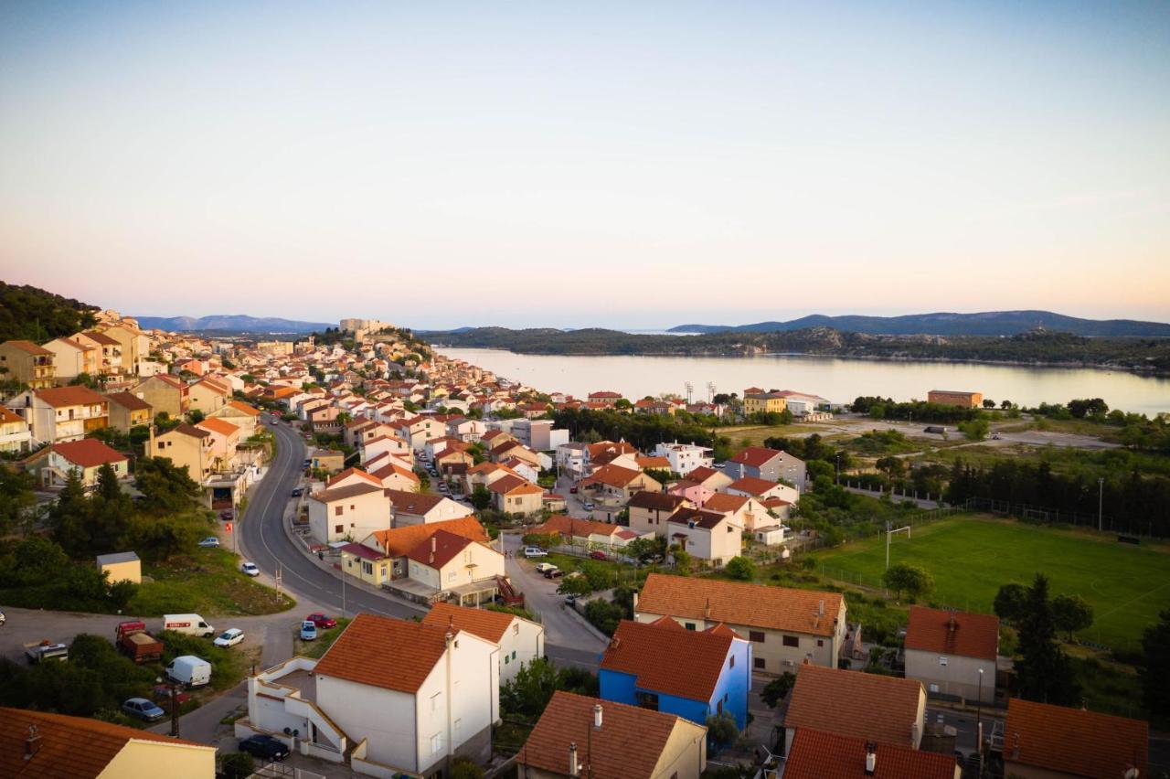 Apartments Nakic Šibenik Exterior foto